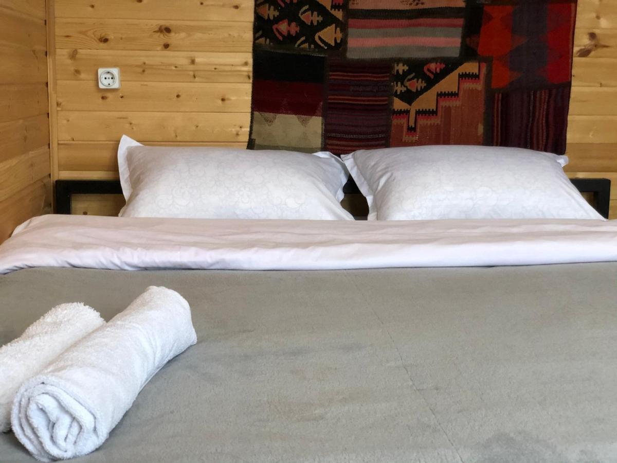 Kazbegi Kuro Cottages エクステリア 写真