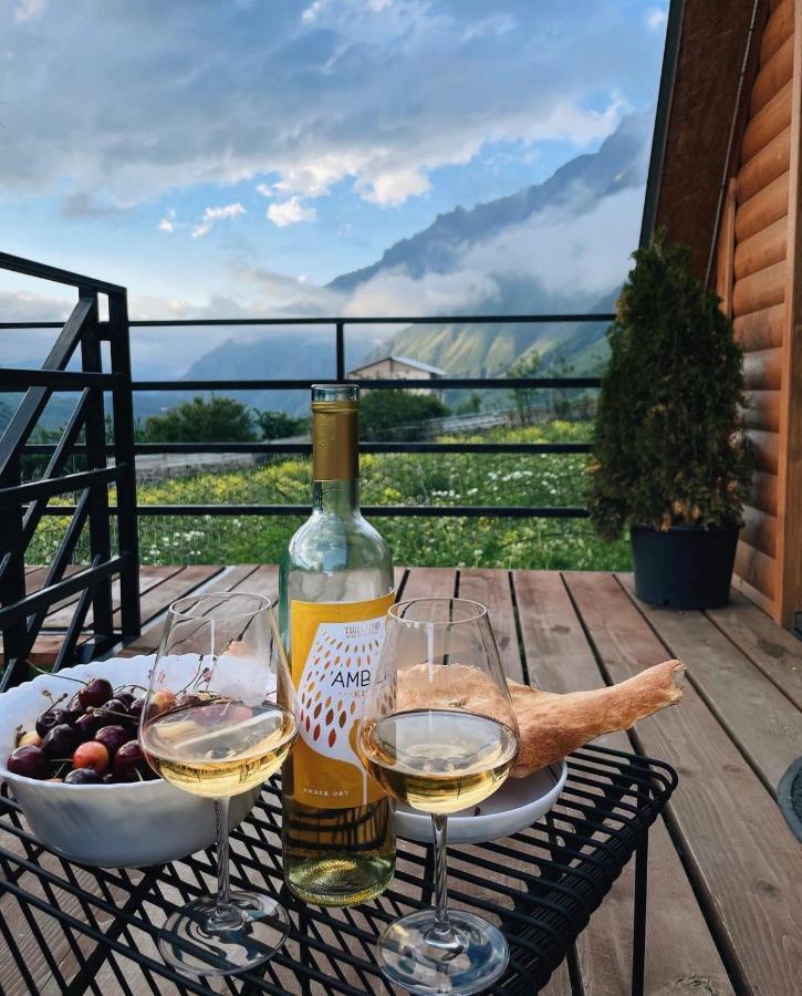 Kazbegi Kuro Cottages エクステリア 写真