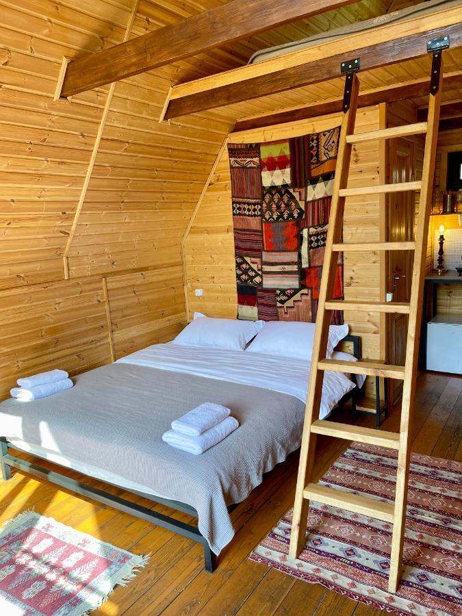 Kazbegi Kuro Cottages エクステリア 写真